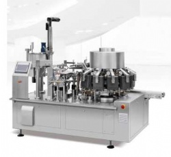 Vacuum bag feeding packaging machine